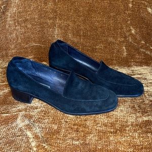Cole Haan Vintage Suede Heeled Loafers for Women size 9 Black